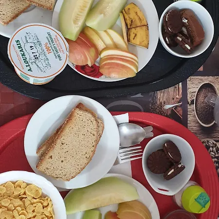 Marina's בית אירוח לרנקה