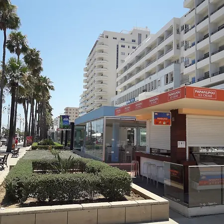 Marina's Xrisopolitissa