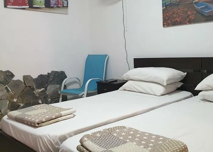 Δωμάτια σε οικογενειακή κατοικία Marina's *